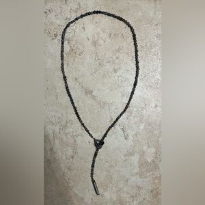 Silver tornasol bead necklace